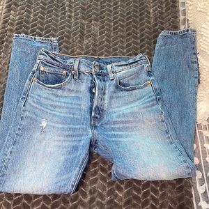 levi jean 501 wedgie.